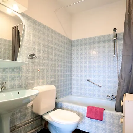 Halinsart Holiday home Trooz